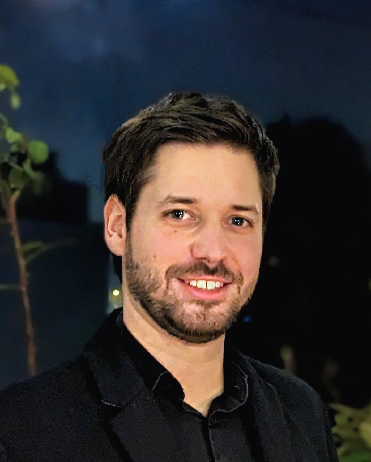 Dr.  Jan-Nico Zäch