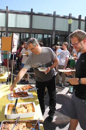 Vergrösserte Ansicht: D&I Food Bazaar