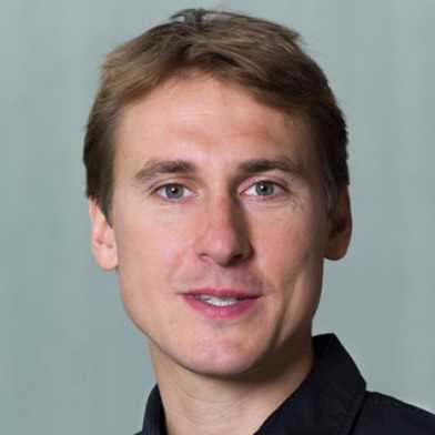 Prof. Florian Dörfler