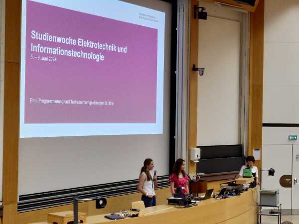 Closing event in the ETH main building